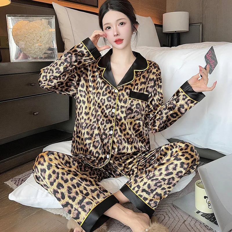 Spring and Summer New Women's Senior Ice Silk Women's Pajamas Love Teenage Girls Students Casual Pajamas Homewear Two-Piece Set